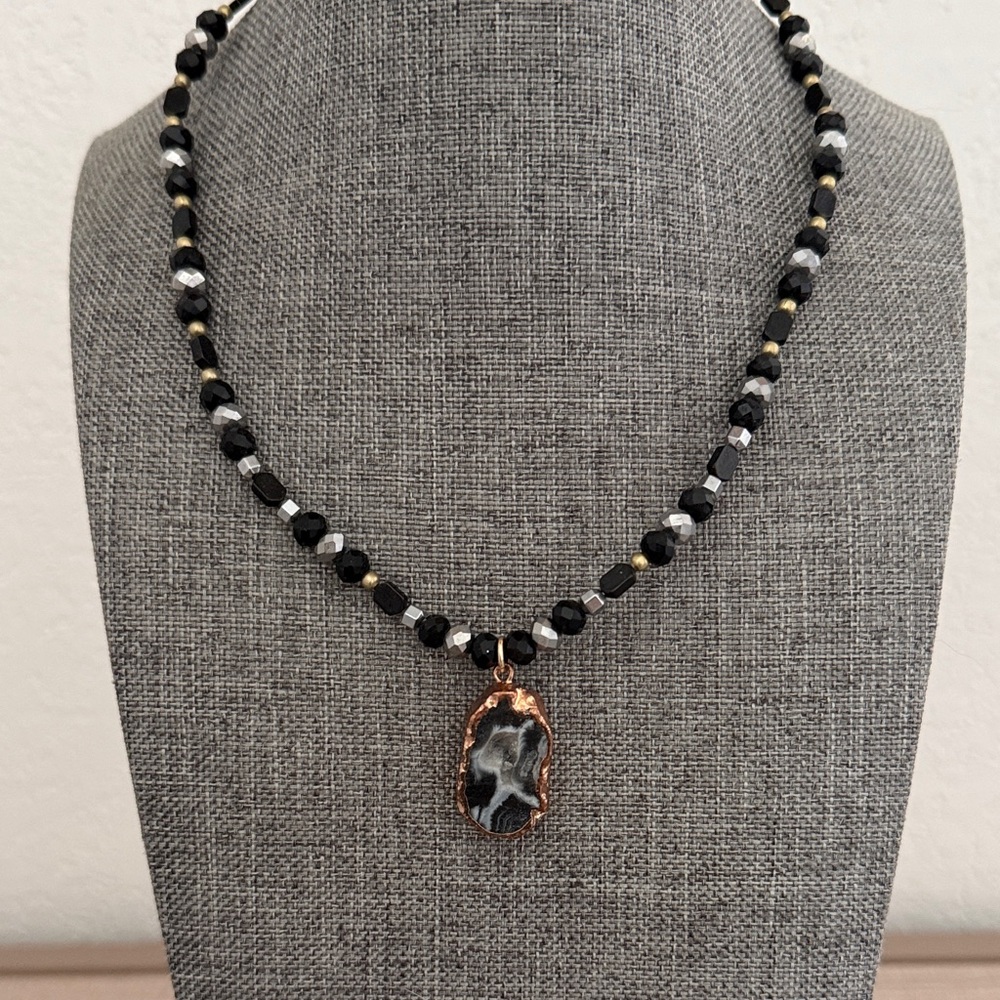 Elegant Black, Silver and Gold Beaded Necklace with Stone Pendant